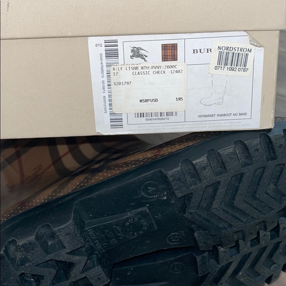 Burberry Haymarket Rubber Rain Boot - Picture 7 of 10